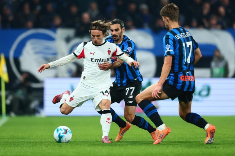 Soi Kèo AC Milan Vs Atalanta 01h45 11/05 - Serie A 2 AC Milan gặp khó khi tiếp đón Atalanta