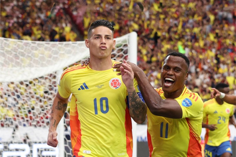 Thụy Sĩ gặp khó trước Colombia